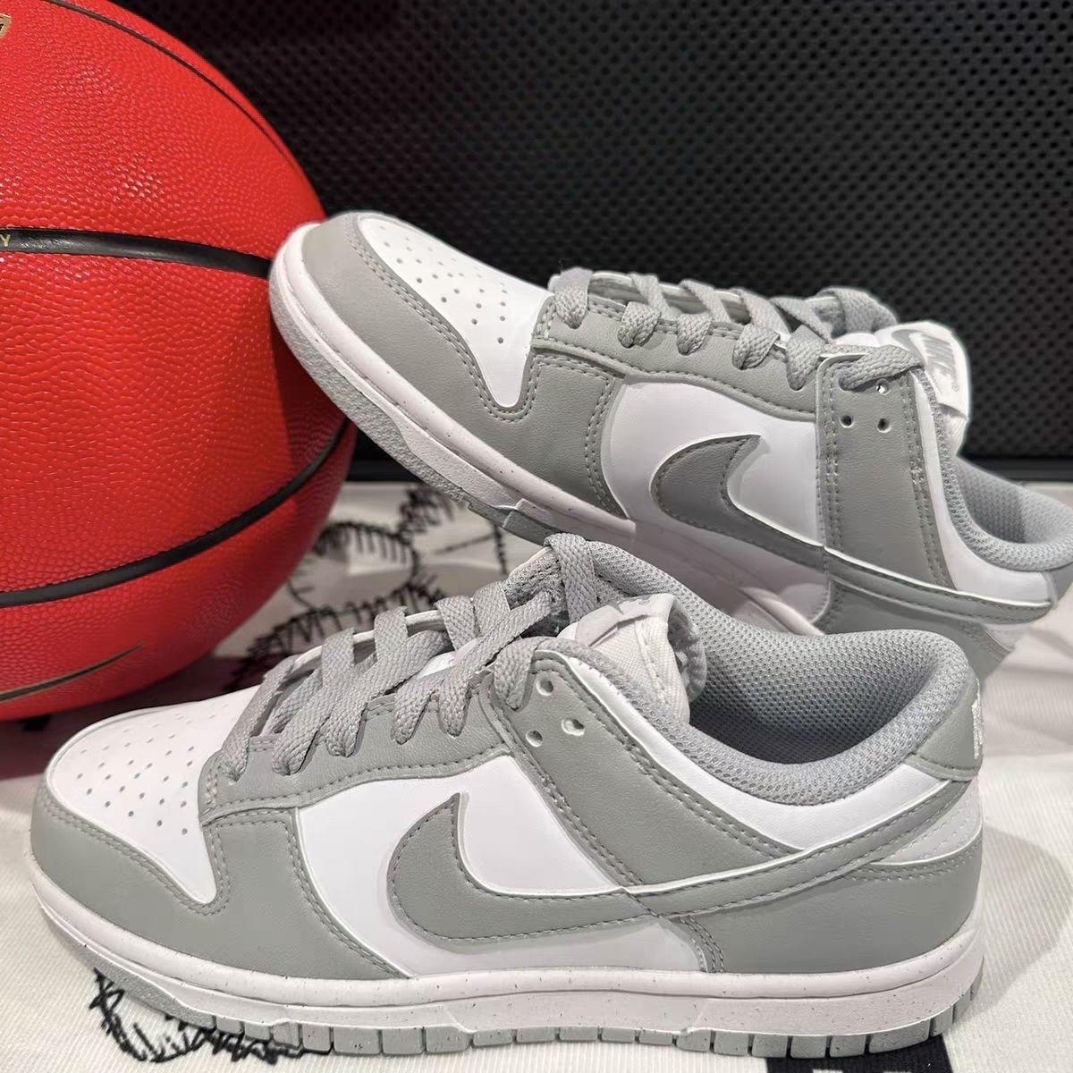 【灰调白月光|Nike Dunk Low "Light Smoke Grey" 上脚即封神!】